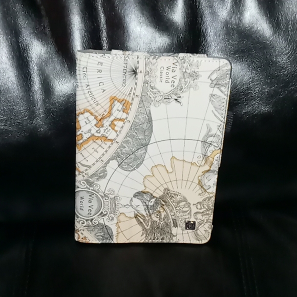 COPY - I pad Case - Picture 1 of 9